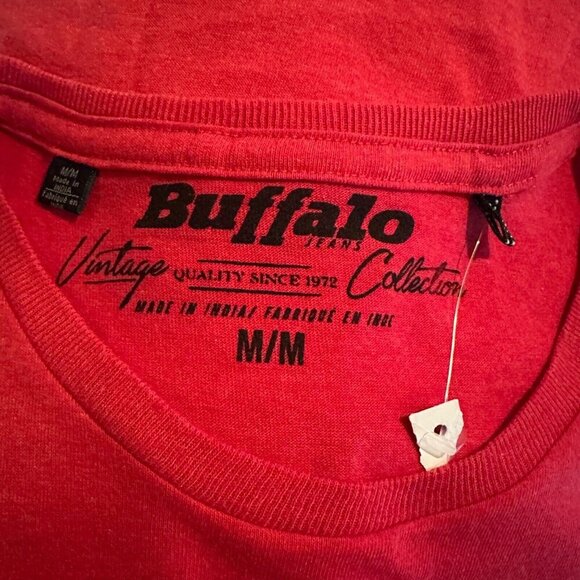 Buffalo David‎ Bitton Mens Size M Red Black SpellOut T-Shirt Naome NEW - Picture 5 of 5